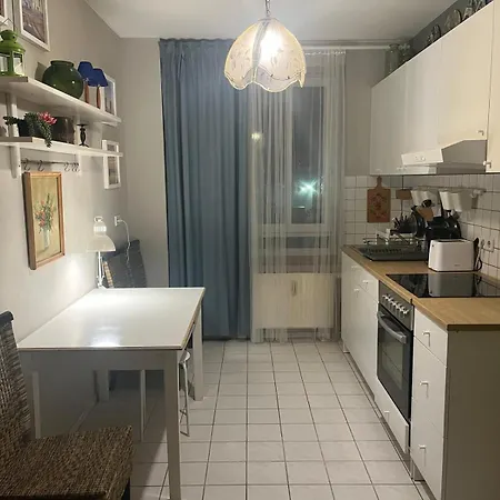 Maxim's - Self Check-in